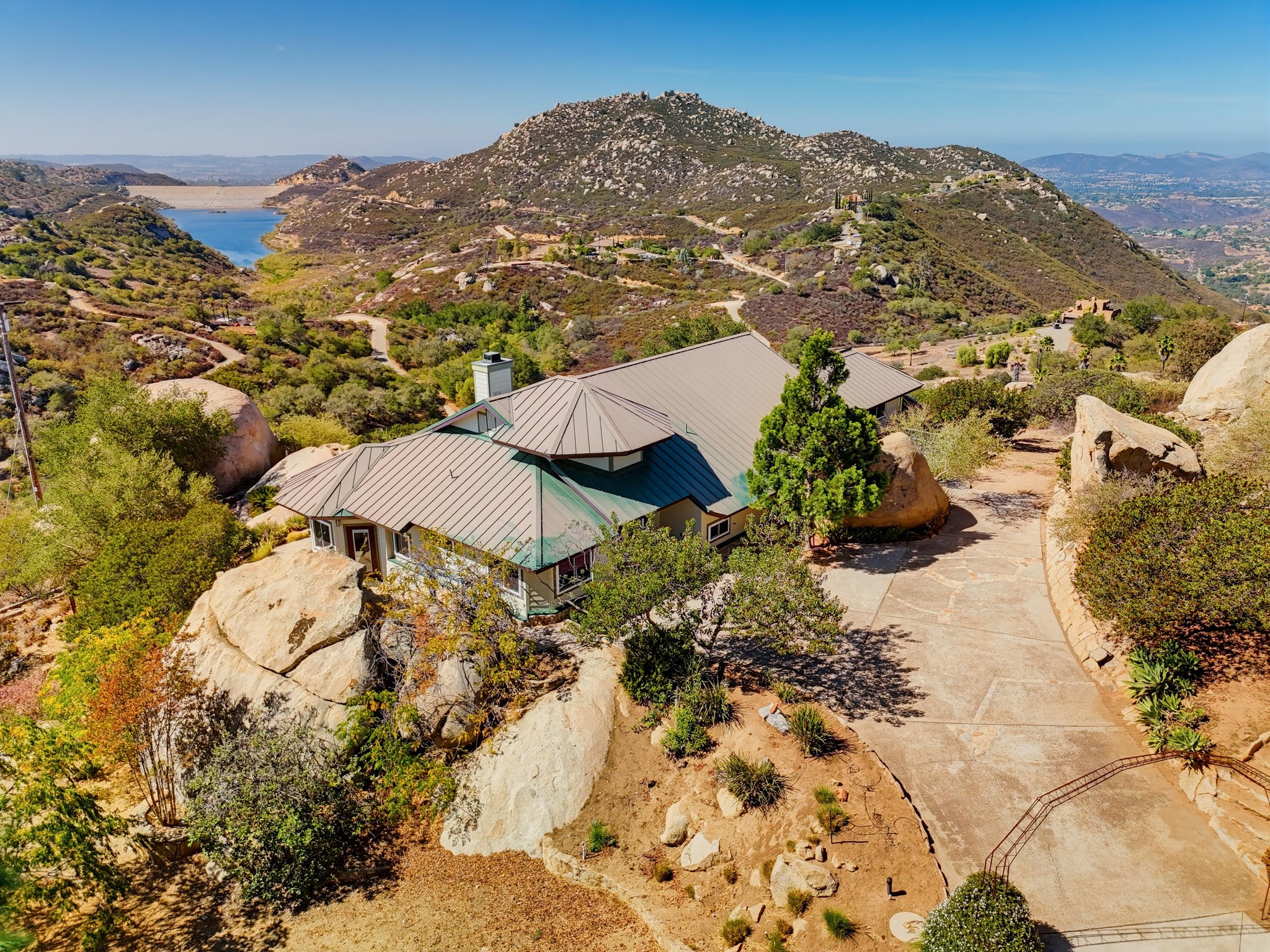 Virtual tour photo 100 of 134 for 16118 Green Valley Truck Trail