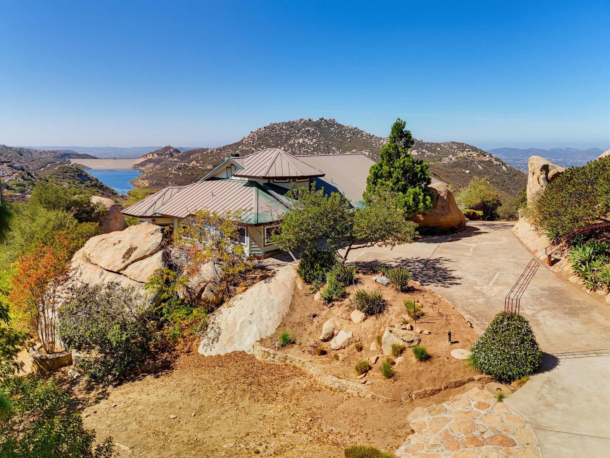 Virtual tour photo 102 of 134 for 16118 Green Valley Truck Trail