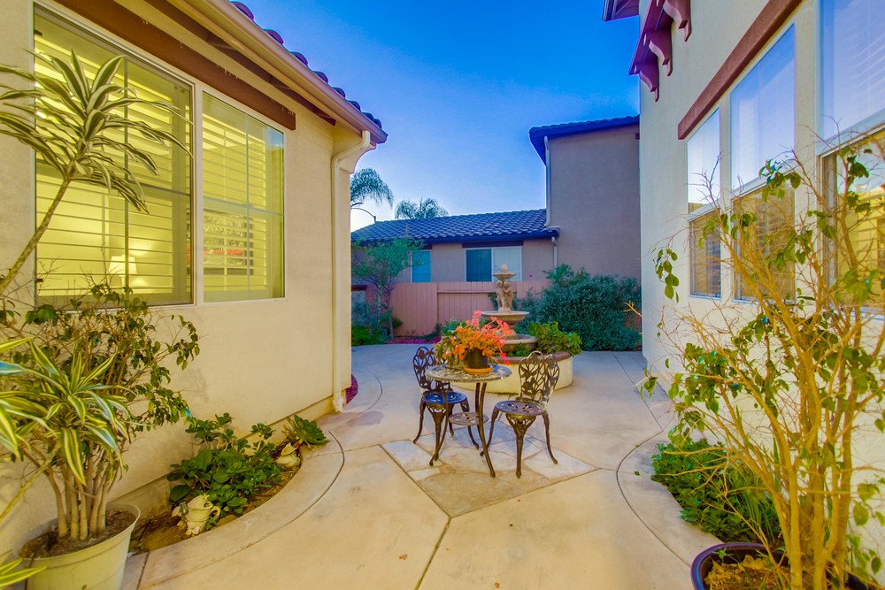 Virtual tour photo 7 of 86 for 16129 Falcon Crest Dr