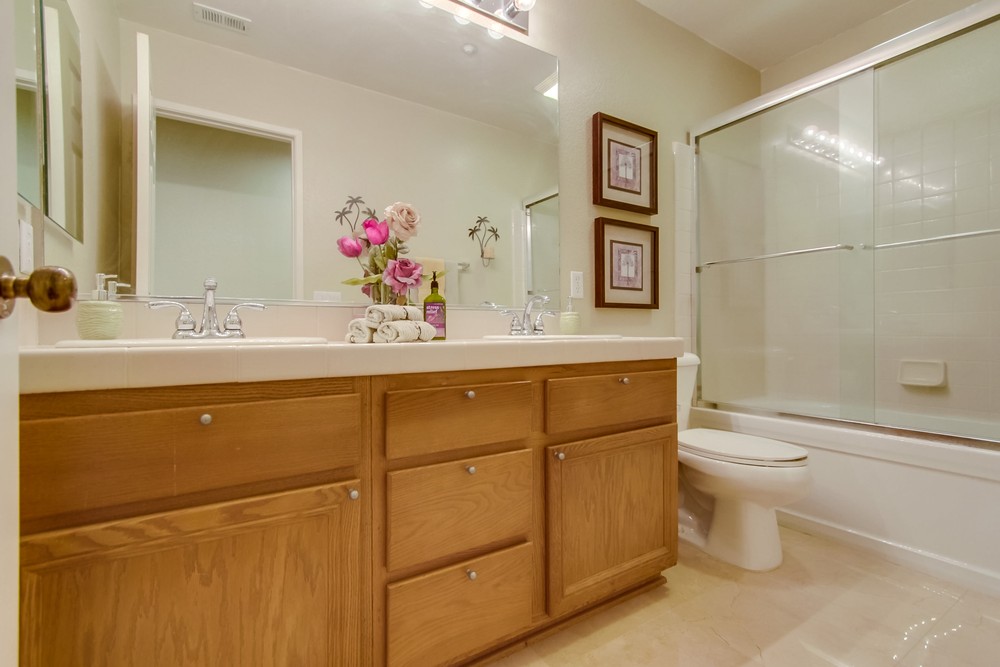 Virtual tour photo 63 of 86 for 16129 Falcon Crest Dr