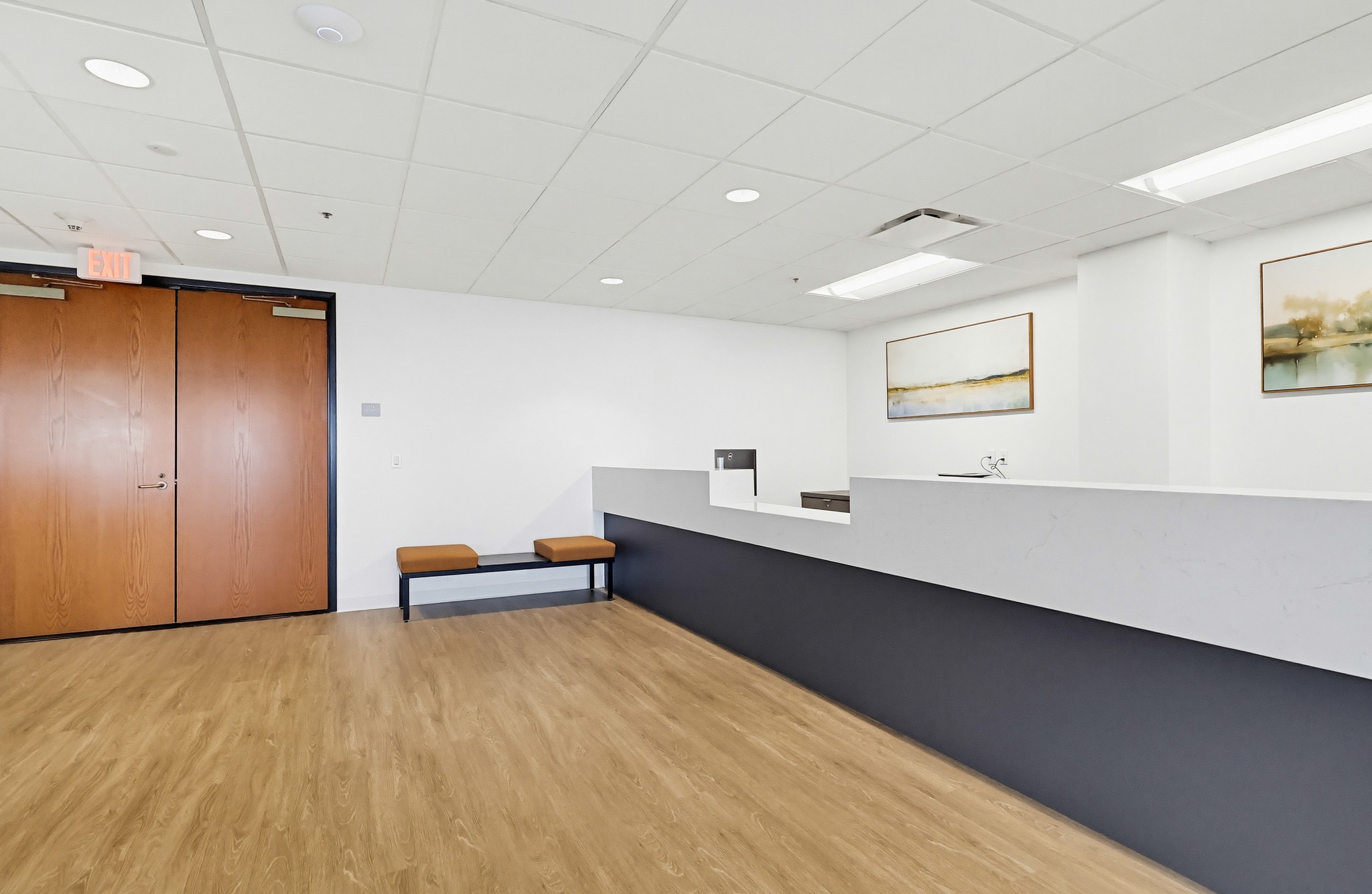 Virtual tour photo 18 of 167 for 16133 Ventura Blvd
