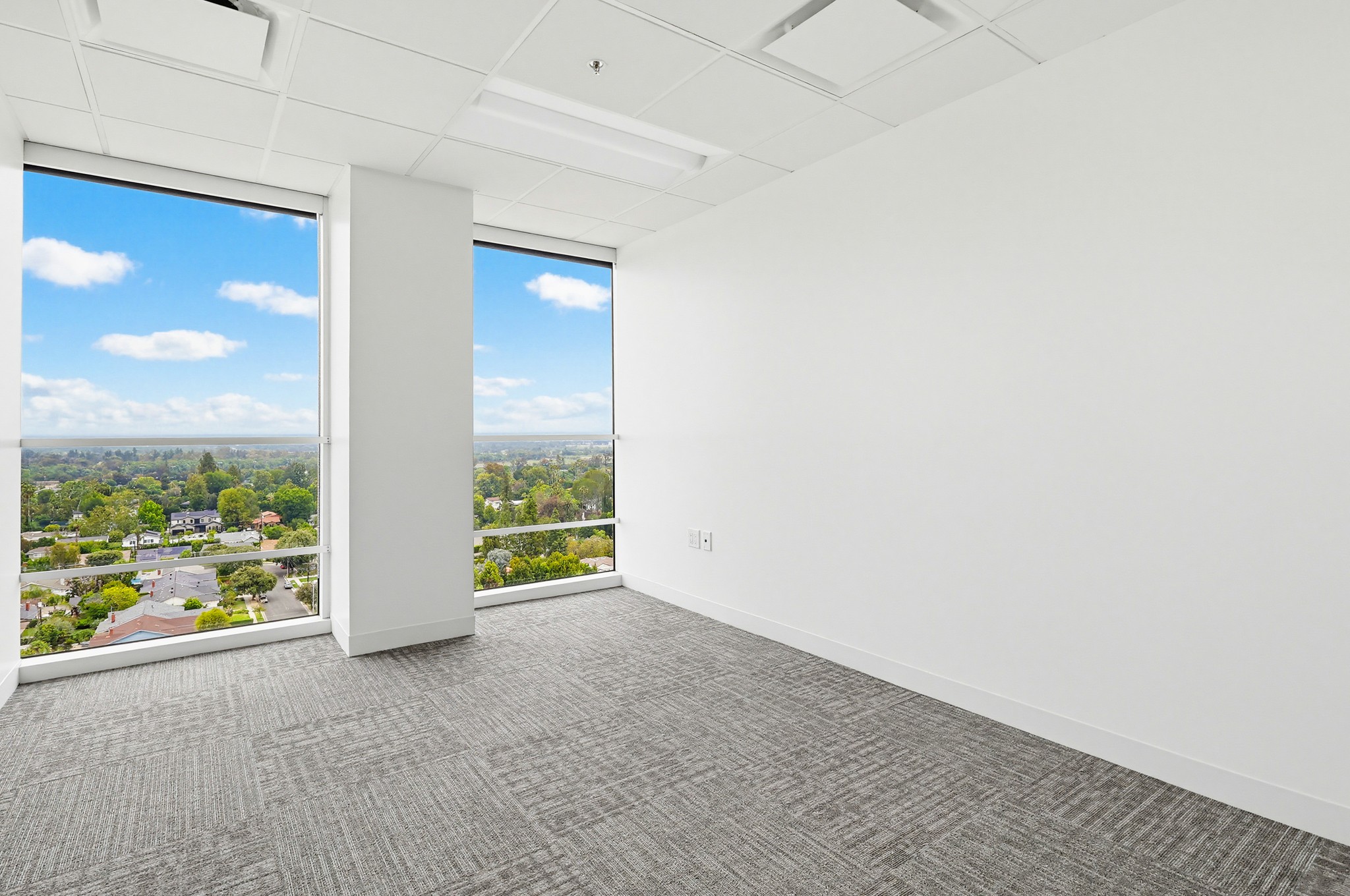Virtual tour photo 57 of 167 for 16133 Ventura Blvd