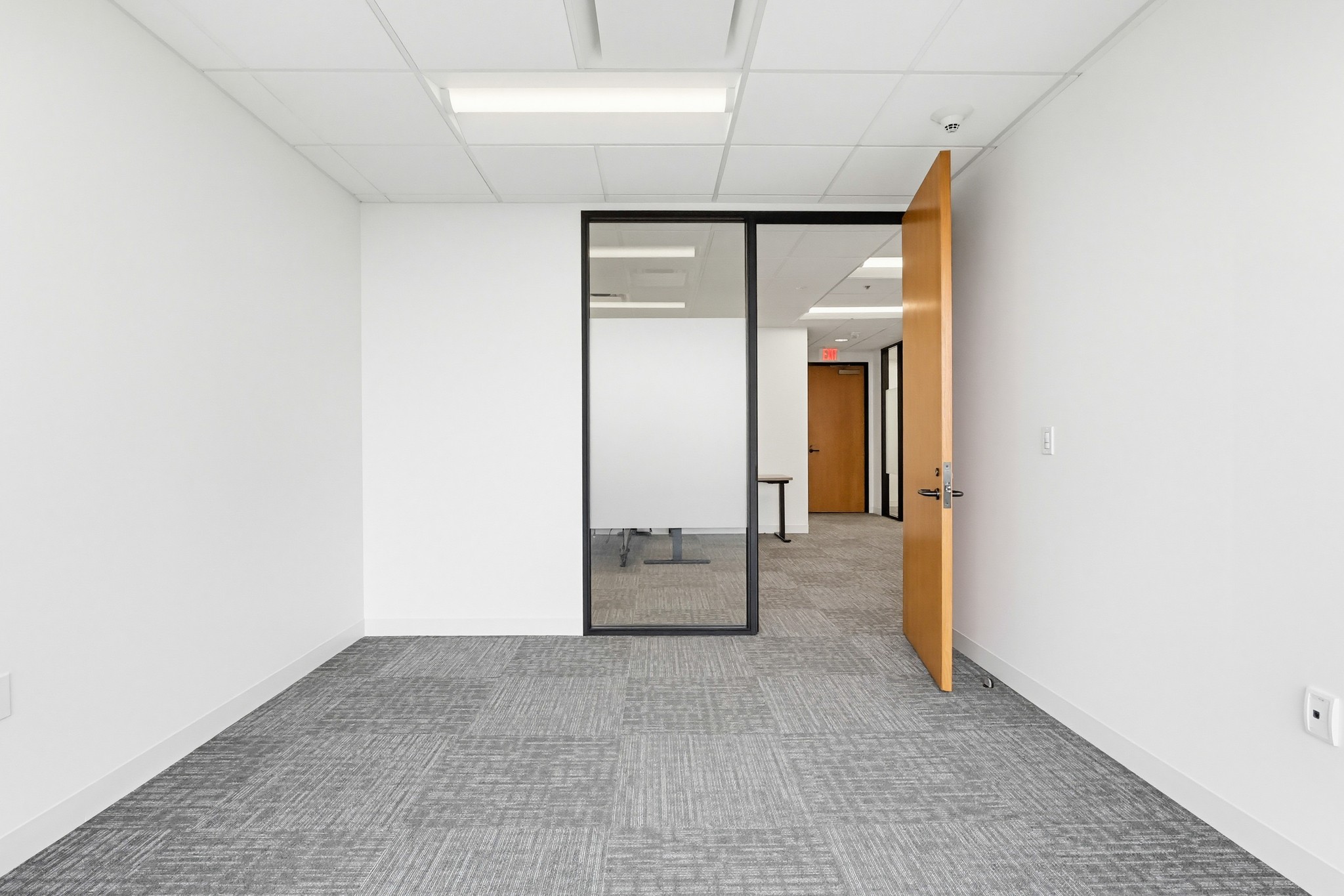 Virtual tour photo 64 of 167 for 16133 Ventura Blvd