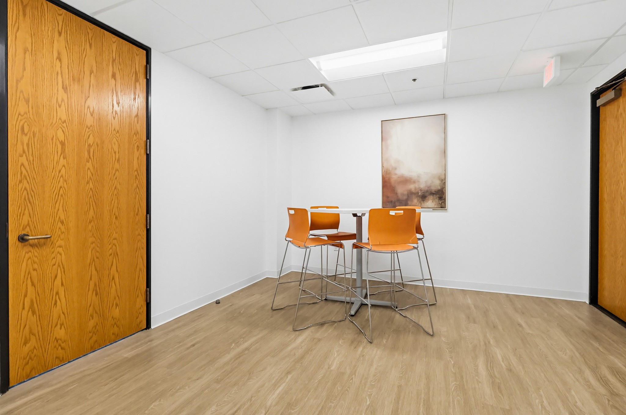 Virtual tour photo 103 of 167 for 16133 Ventura Blvd