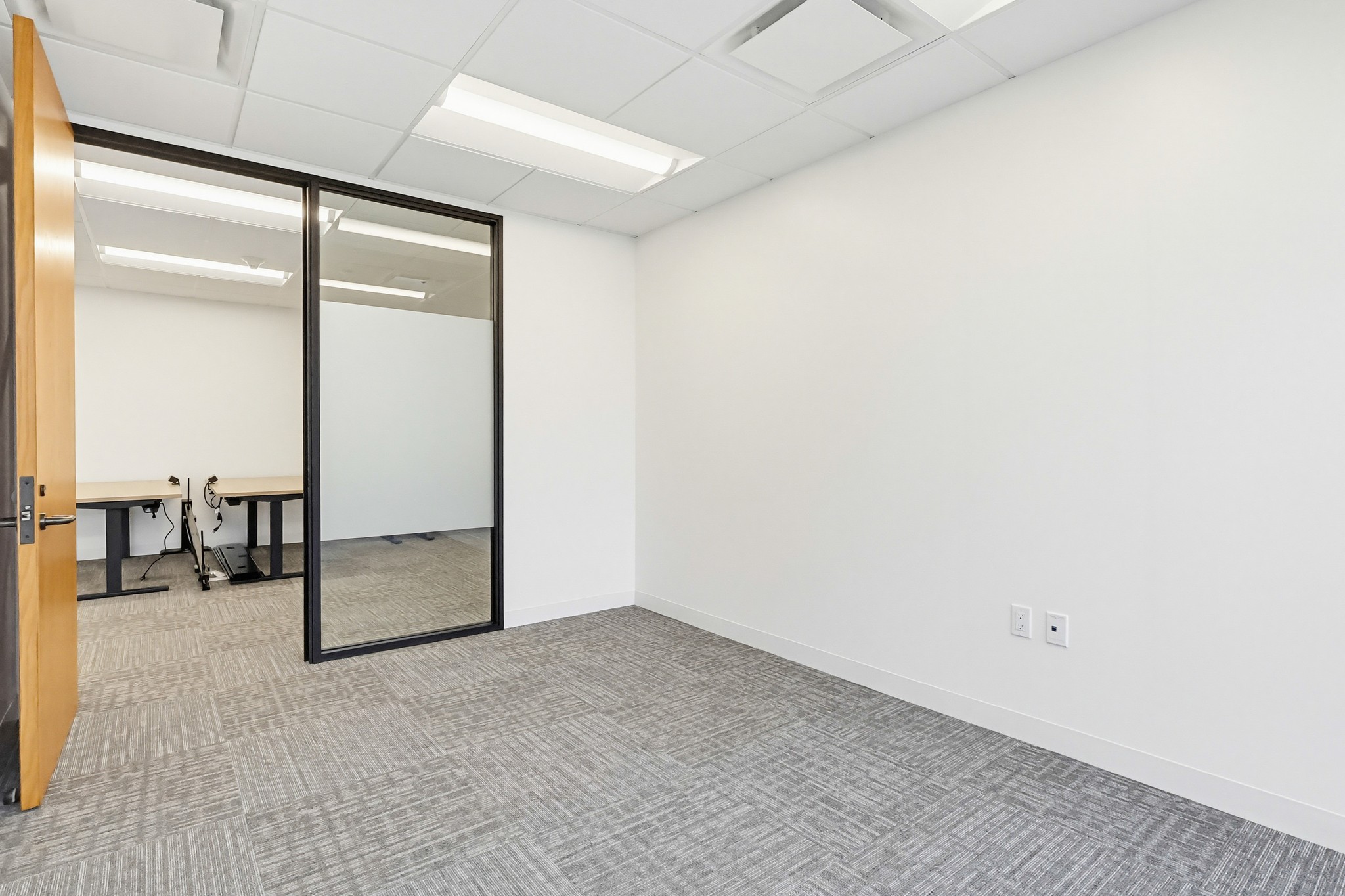 Virtual tour photo 128 of 167 for 16133 Ventura Blvd
