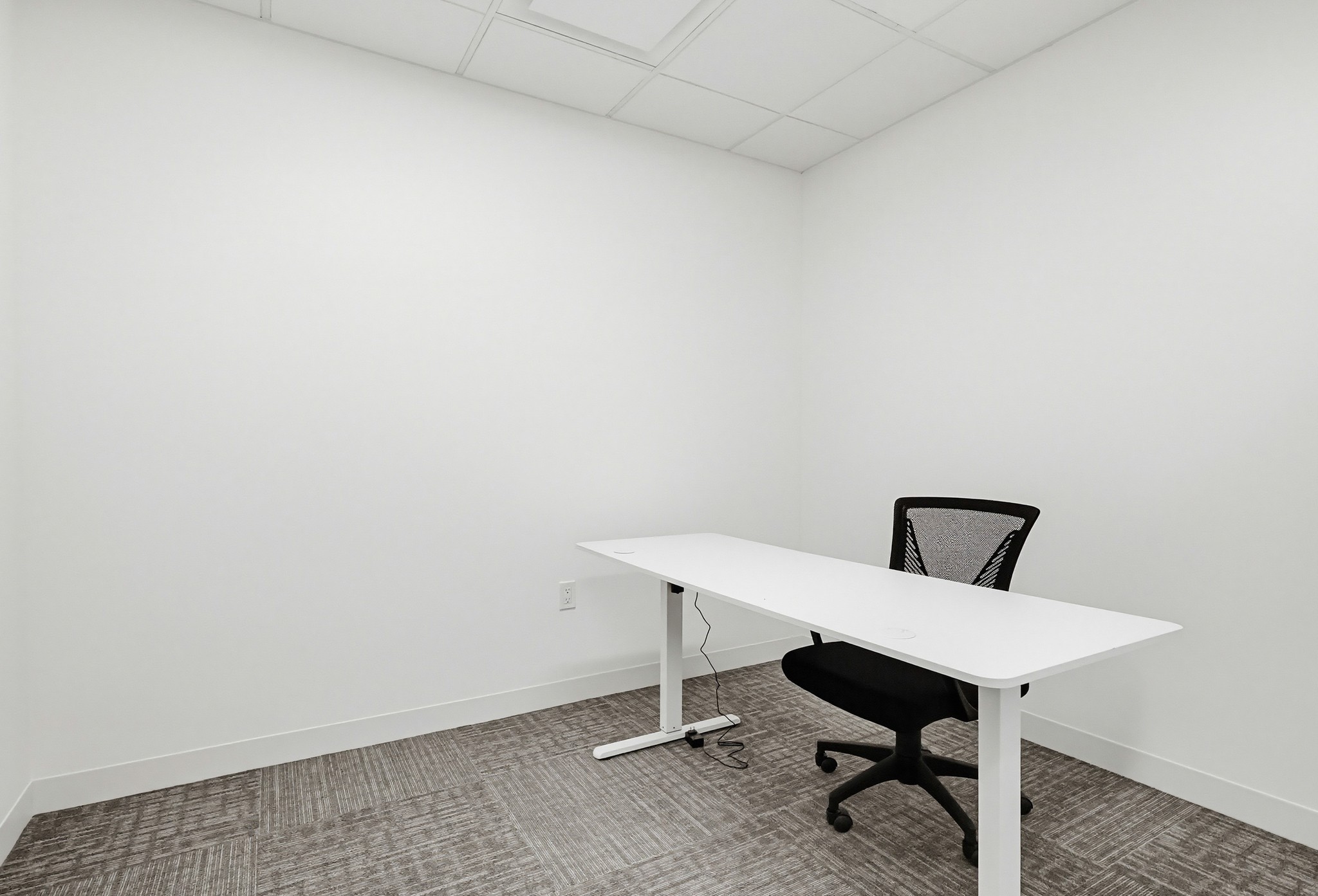 Virtual tour photo 153 of 167 for 16133 Ventura Blvd