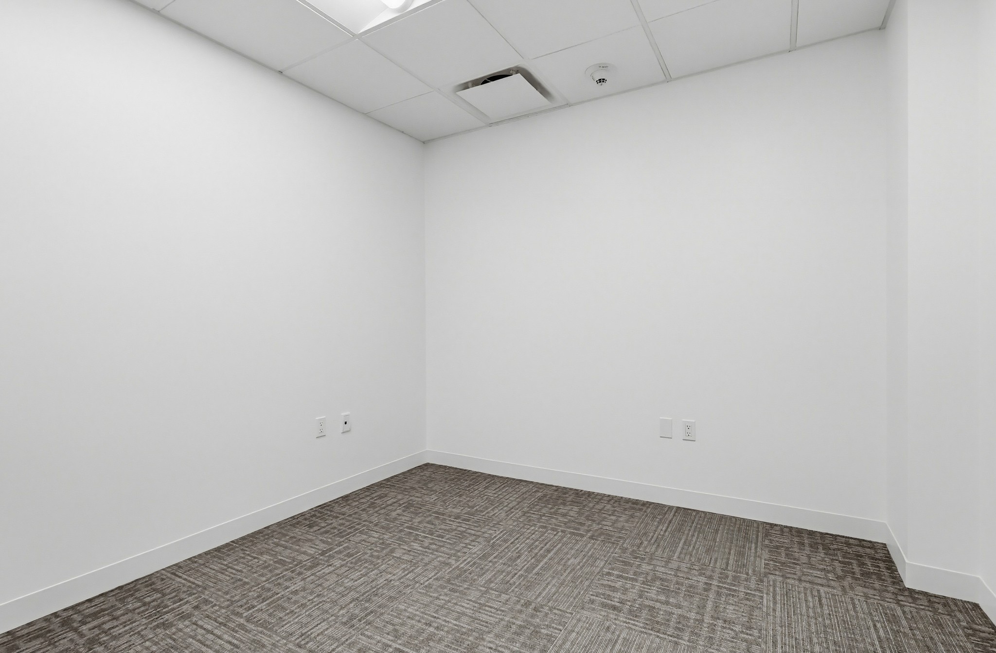 Virtual tour photo 162 of 167 for 16133 Ventura Blvd