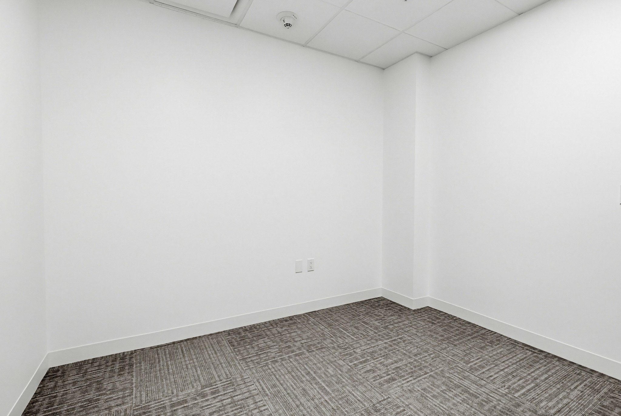 Virtual tour photo 163 of 167 for 16133 Ventura Blvd