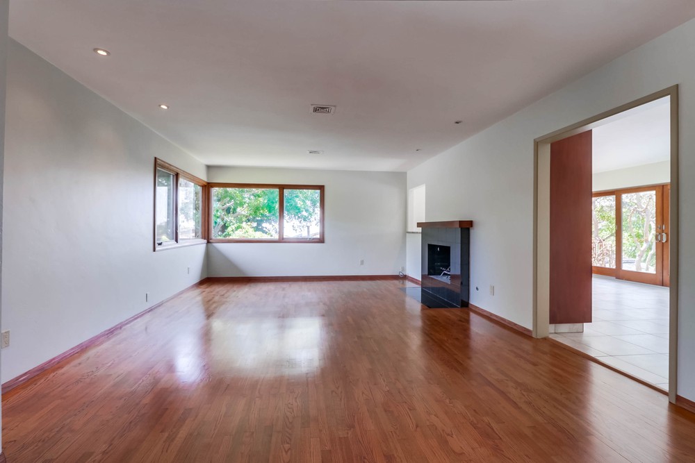 Virtual tour photo 10 of 55 for 1614 Yost Dr
