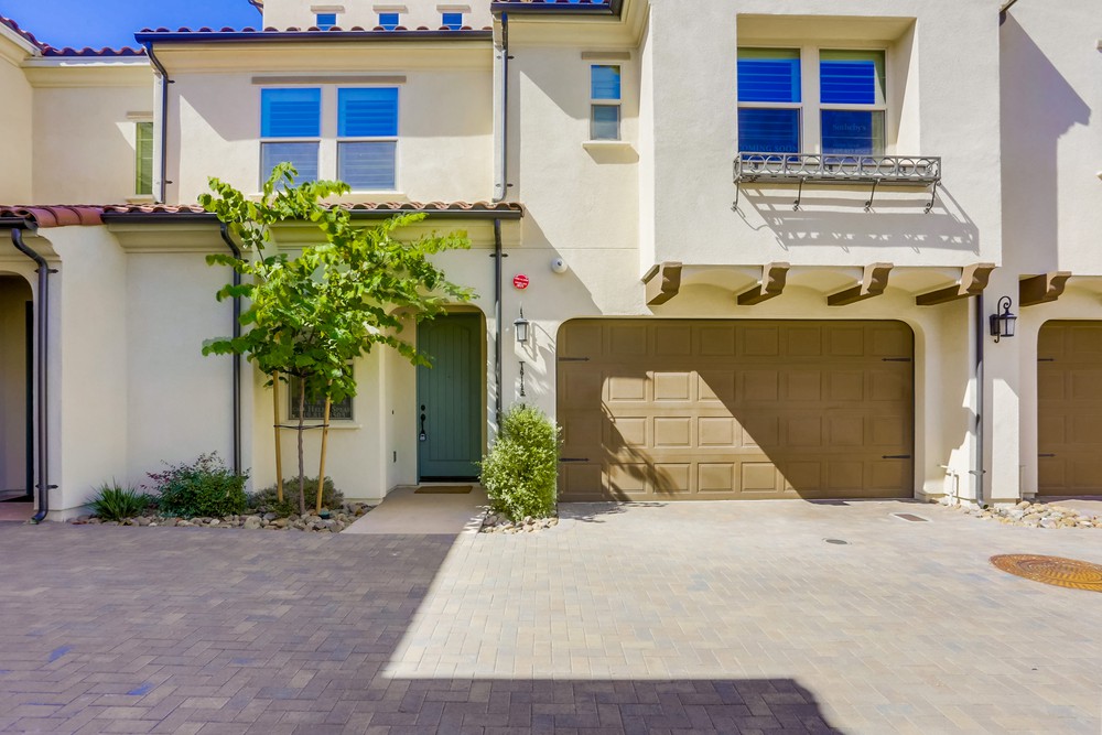 Virtual tour photo 3 of 68 for 16145 Veridian Cir