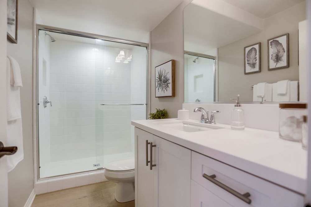 Virtual tour photo 17 of 68 for 16145 Veridian Cir