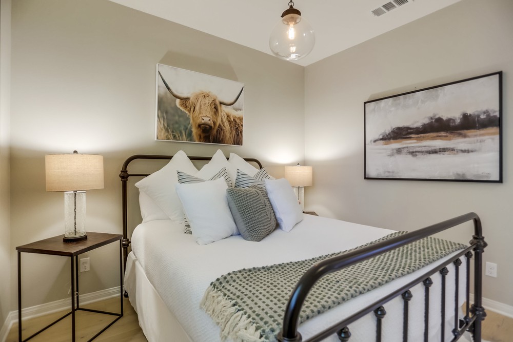 Virtual tour photo 36 of 68 for 16145 Veridian Cir