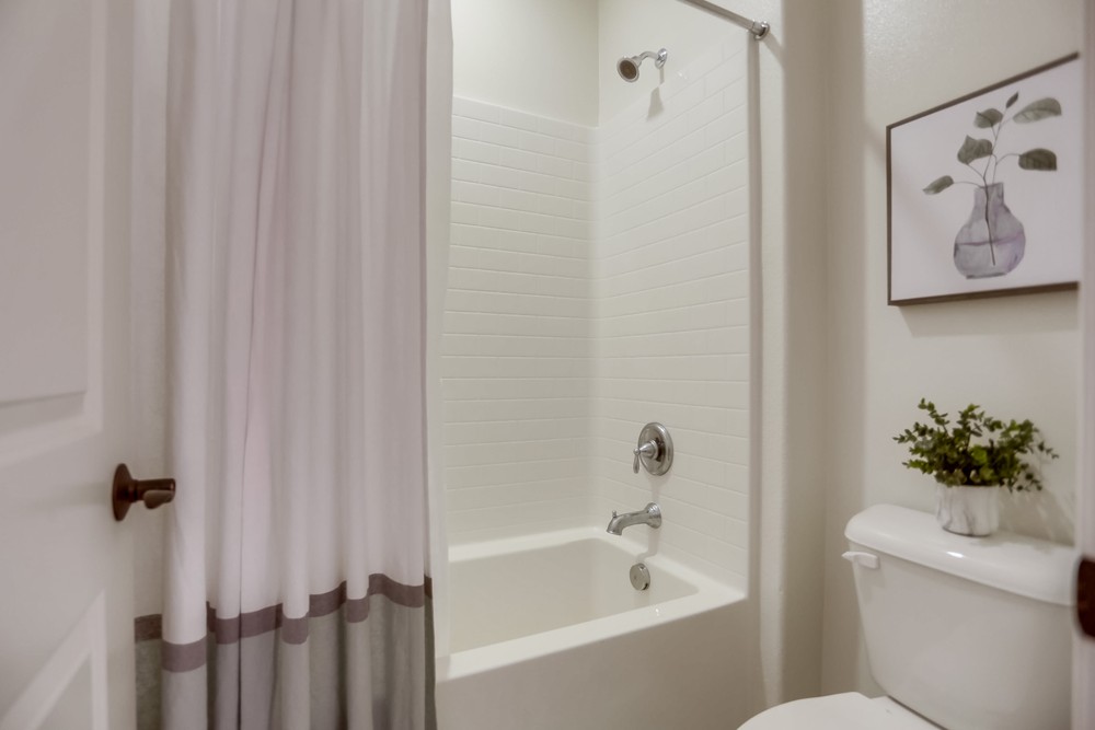 Virtual tour photo 47 of 68 for 16145 Veridian Cir