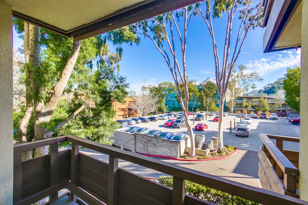 Virtual tour photo 22 of 39 for 1615 Hotel Cir S Unit D 212