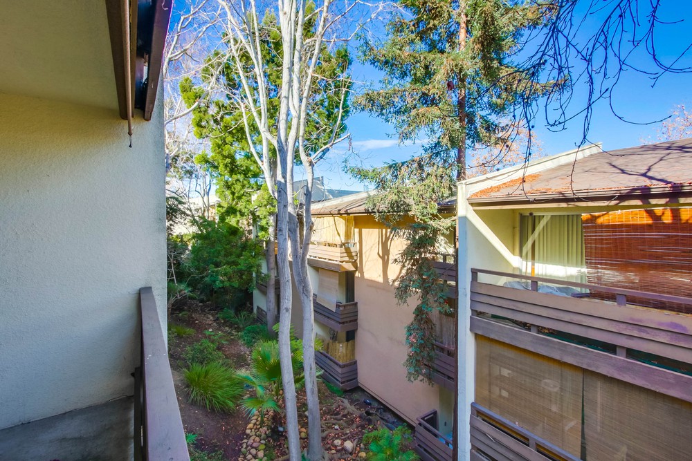 Virtual tour photo 34 of 39 for 1615 Hotel Cir S Unit D 212