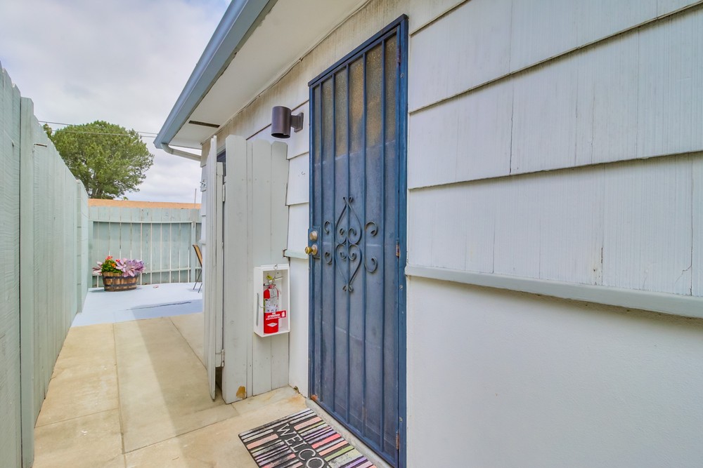 Virtual tour photo 5 of 25 for 1616 Oliver Ave