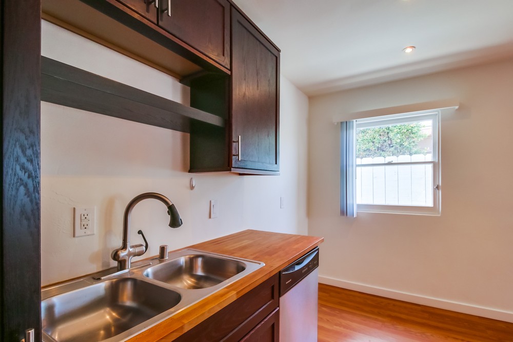Virtual tour photo 16 of 25 for 1616 Oliver Ave