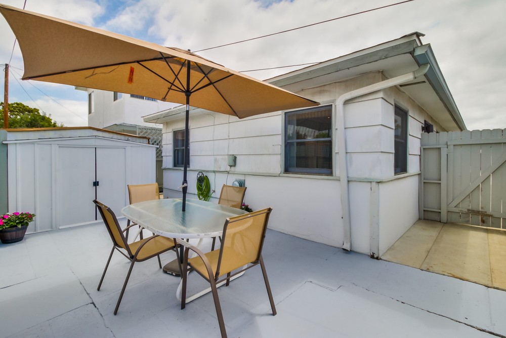 Virtual tour photo 24 of 25 for 1616 Oliver Ave