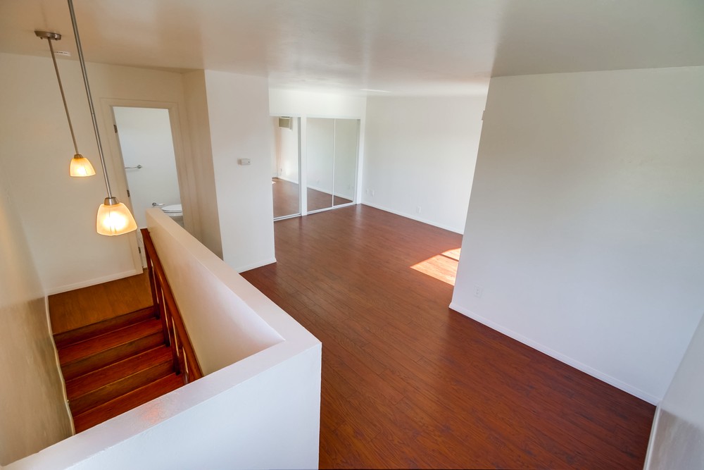 Virtual tour photo 20 of 28 for 1618 Oliver Ave