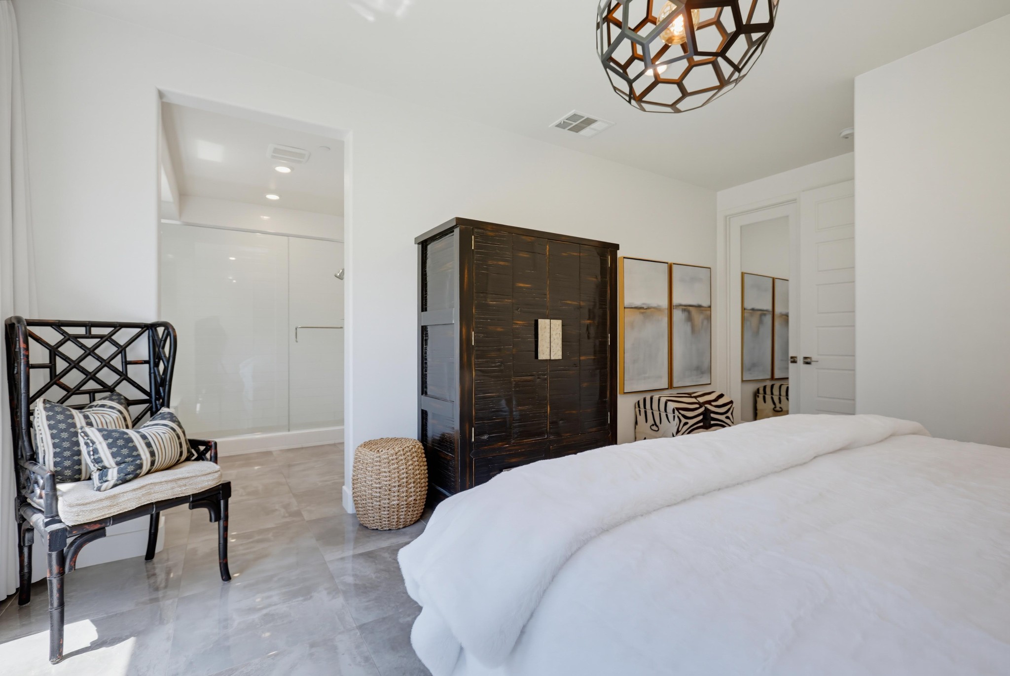 Virtual tour photo 43 of 97 for 162 Bowery