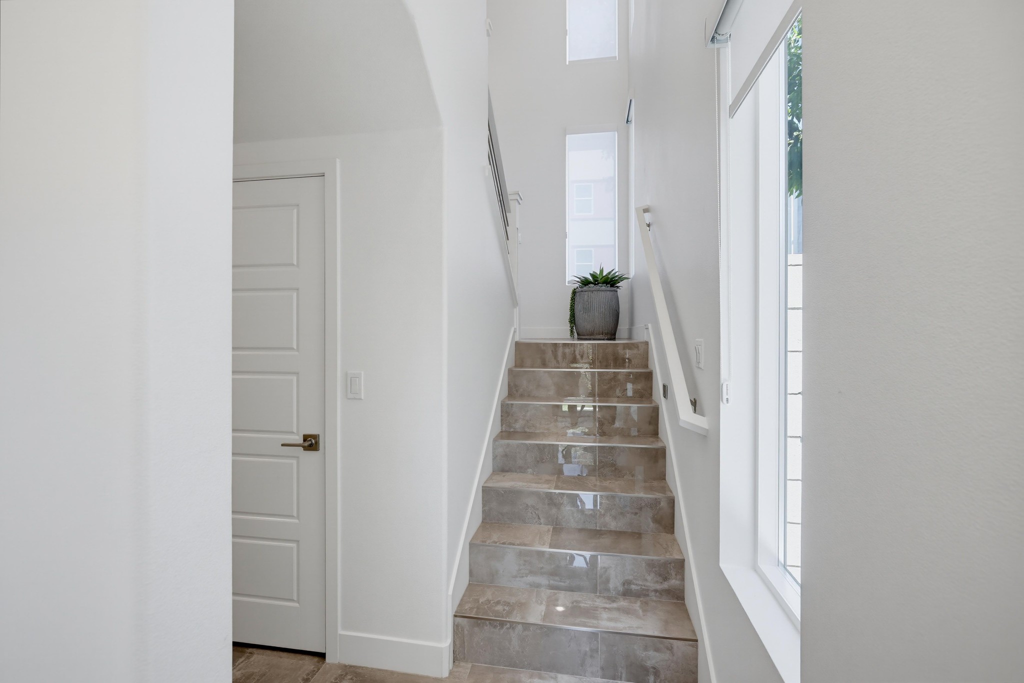 Virtual tour photo 46 of 97 for 162 Bowery