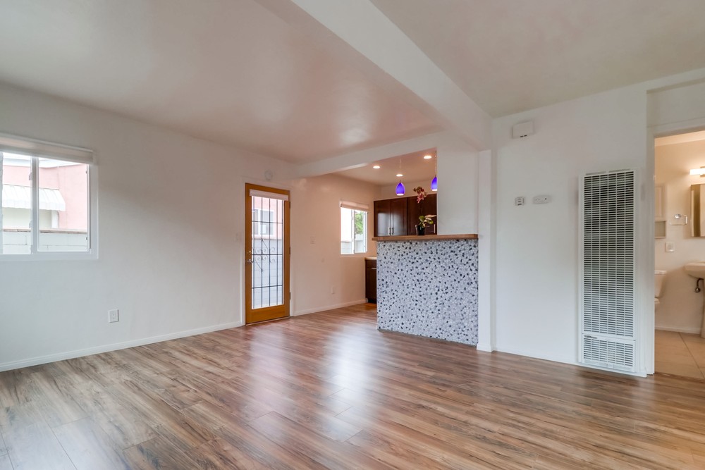 Virtual tour photo 11 of 40 for 1620 Oliver Ave
