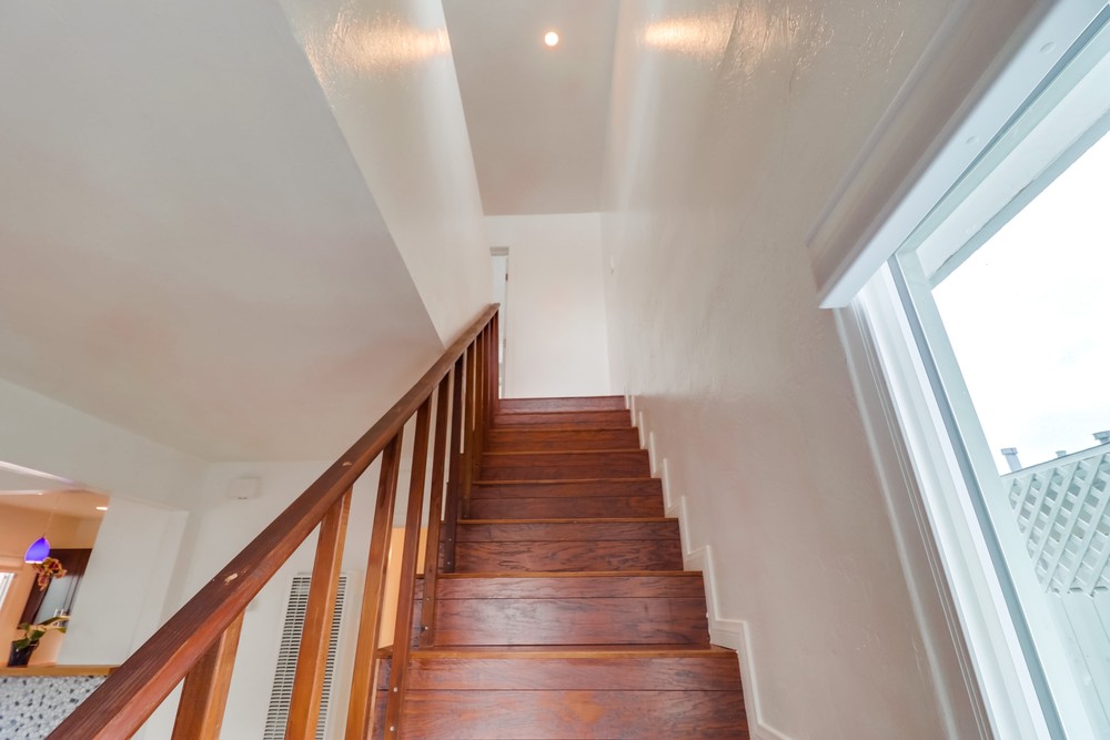 Virtual tour photo 23 of 40 for 1620 Oliver Ave