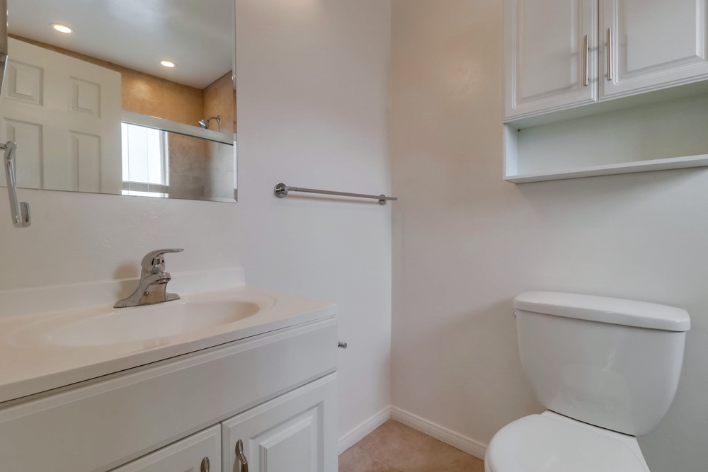 Virtual tour photo 29 of 40 for 1620 Oliver Ave