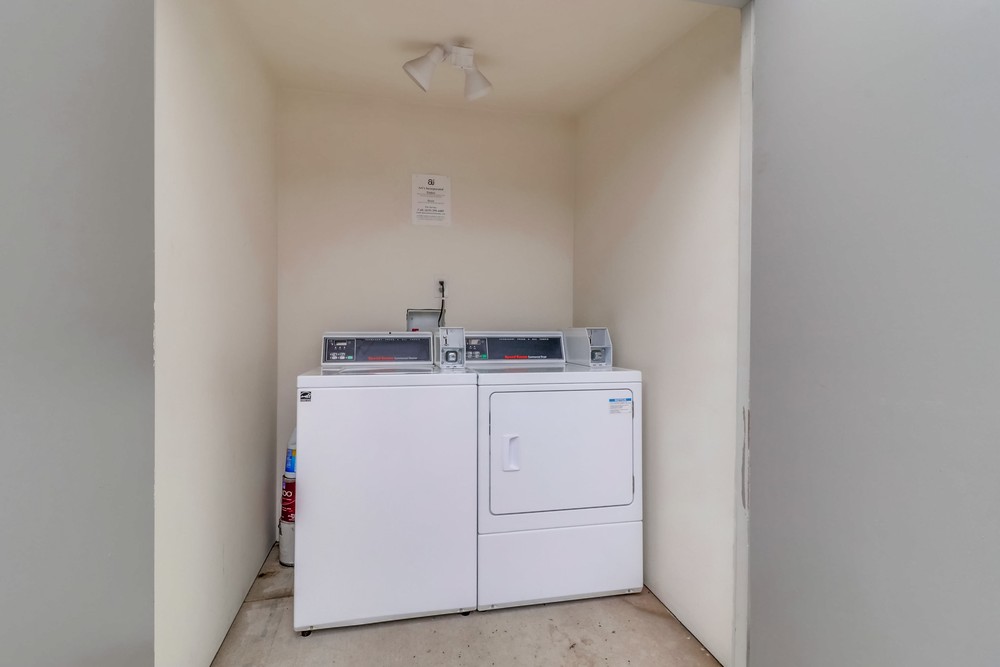 Virtual tour photo 32 of 40 for 1620 Oliver Ave