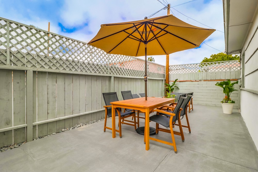 Virtual tour photo 35 of 40 for 1620 Oliver Ave