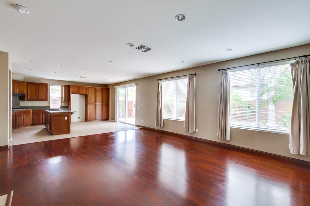 Virtual tour photo 10 of 37 for 16202 Dapple Gray Place