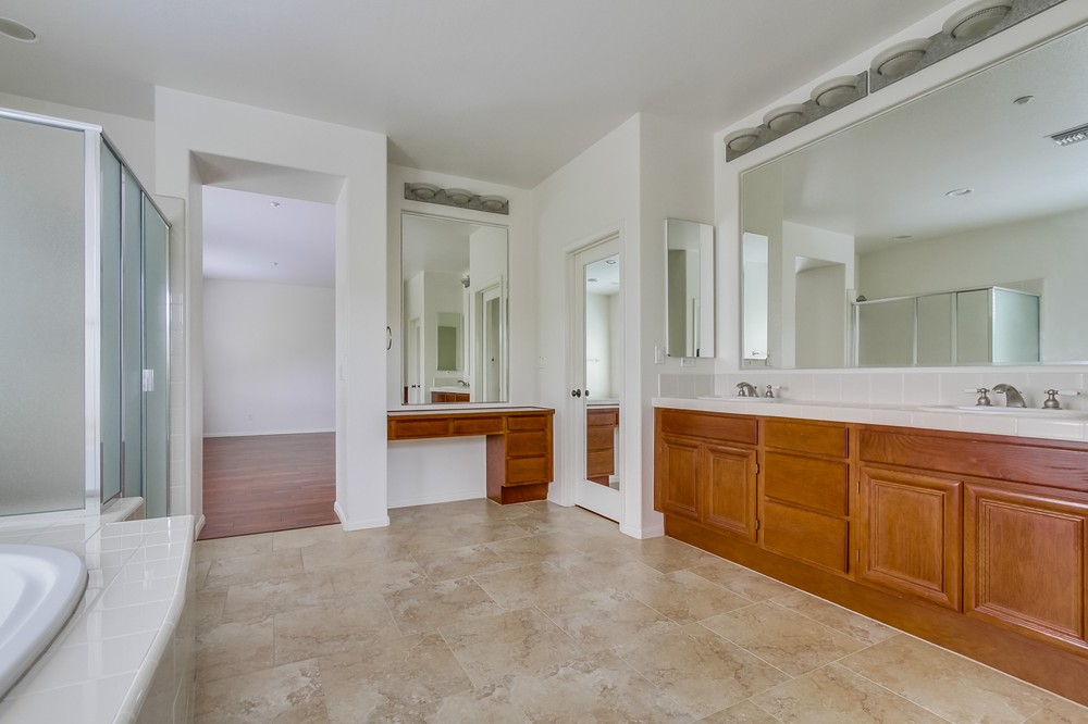 Virtual tour photo 26 of 37 for 16202 Dapple Gray Place