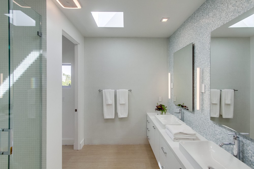 Virtual tour photo 30 of 72 for 1621 Collingwood Dr