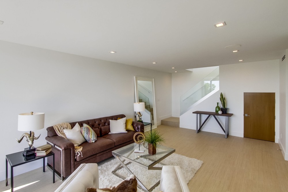 Virtual tour photo 48 of 72 for 1621 Collingwood Dr