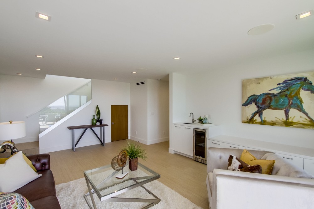 Virtual tour photo 49 of 72 for 1621 Collingwood Dr