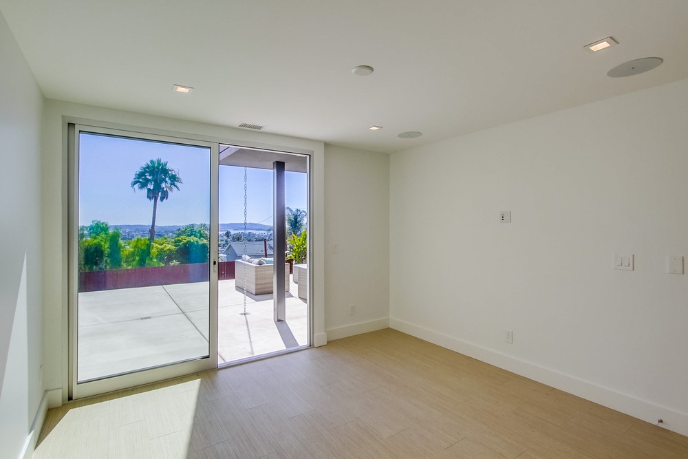 Virtual tour photo 56 of 72 for 1621 Collingwood Dr