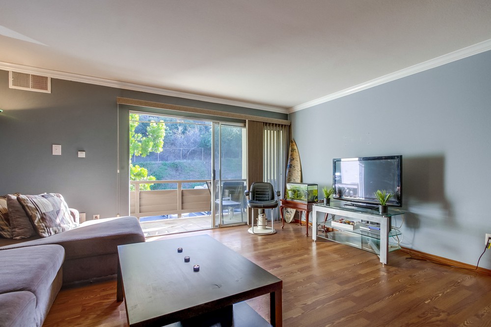 Virtual tour photo 11 of 65 for 1621 Hotel Cir S