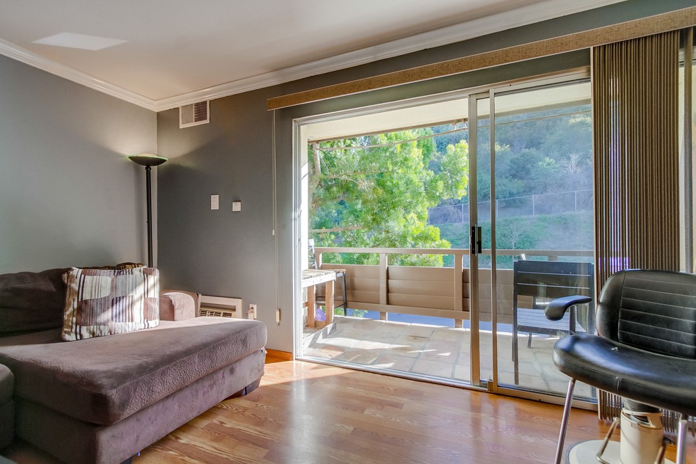 Virtual tour photo 12 of 65 for 1621 Hotel Cir S