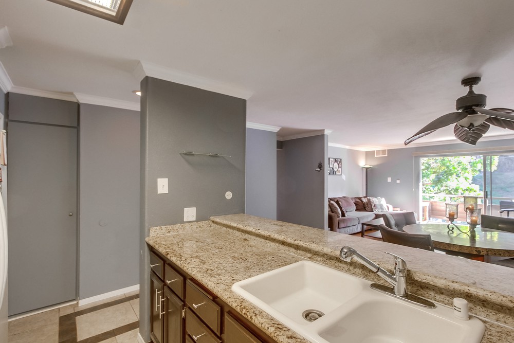 Virtual tour photo 23 of 65 for 1621 Hotel Cir S