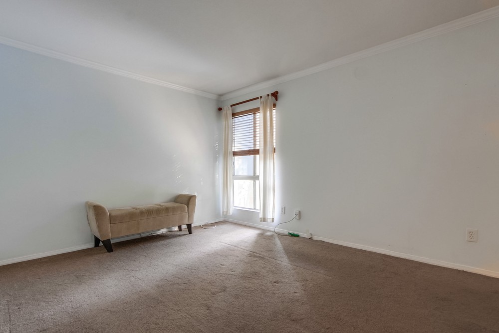 Virtual tour photo 34 of 65 for 1621 Hotel Cir S