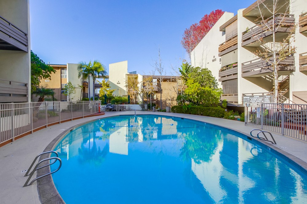 Virtual tour photo 45 of 65 for 1621 Hotel Cir S