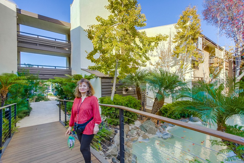 Virtual tour photo 55 of 65 for 1621 Hotel Cir S
