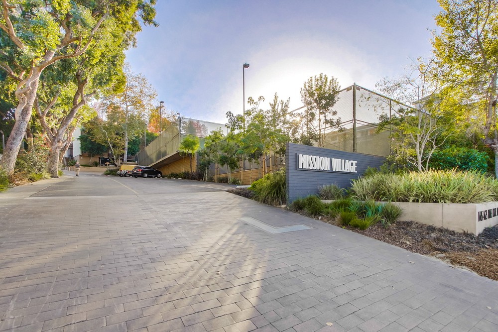 Virtual tour photo 66 of 65 for 1621 Hotel Cir S