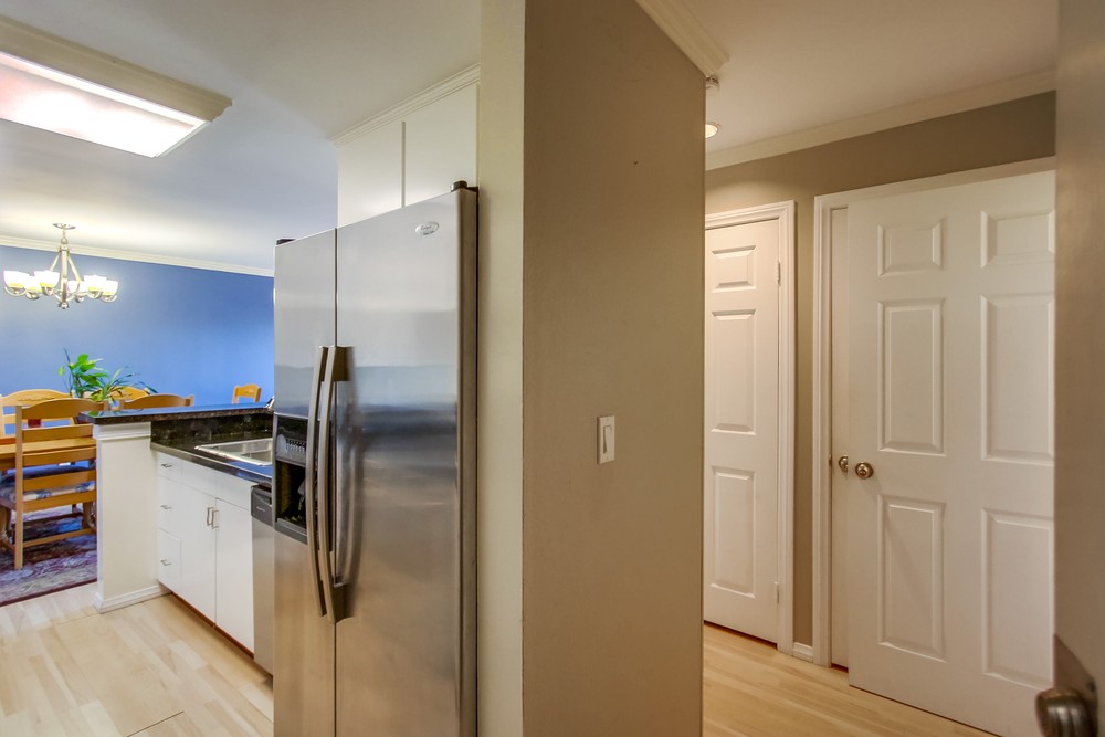 Virtual tour photo 6 of 43 for 1621 Hotel Cir S e210