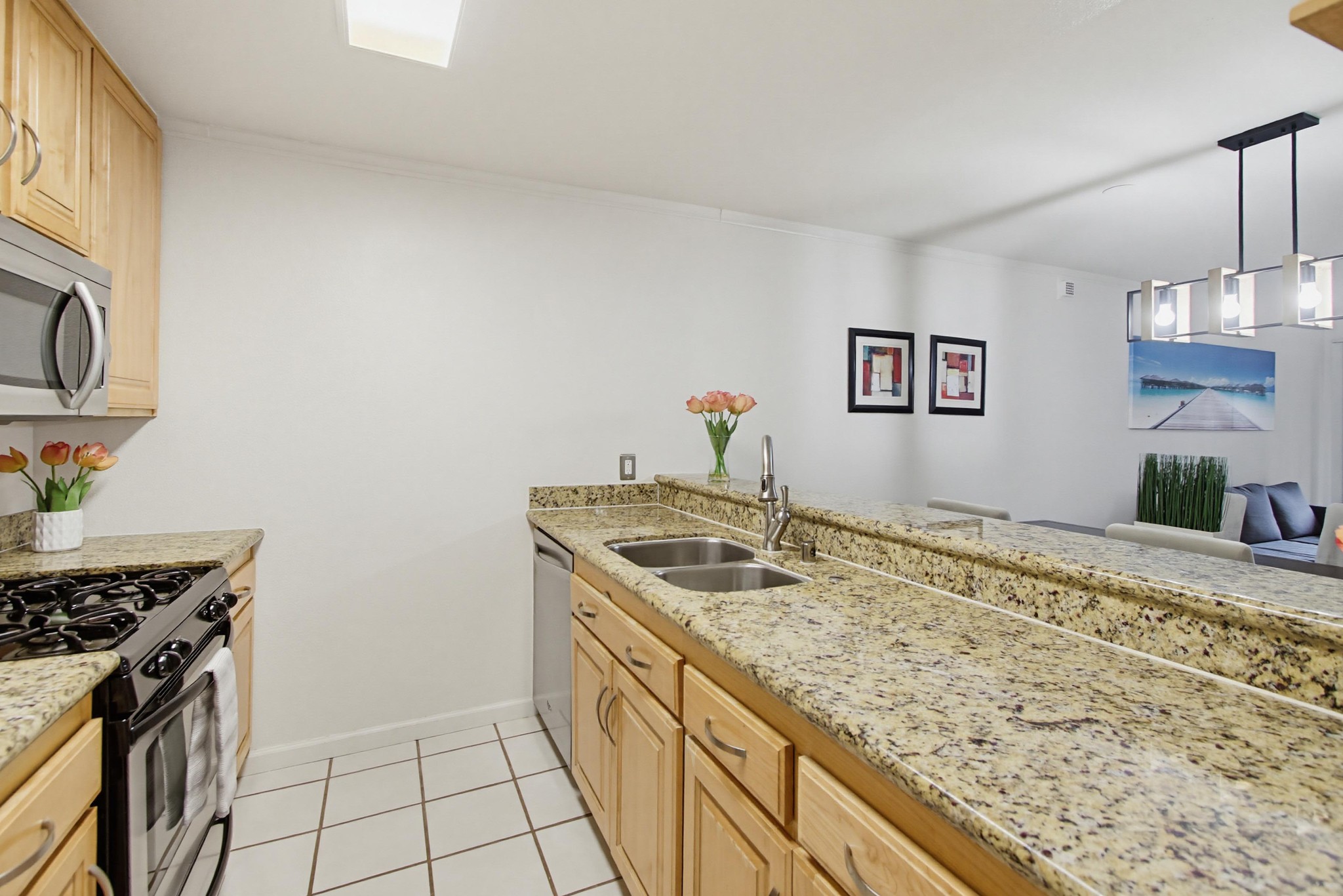 Virtual tour photo 12 of 56 for 1621 Hotel Cir S Unit E231