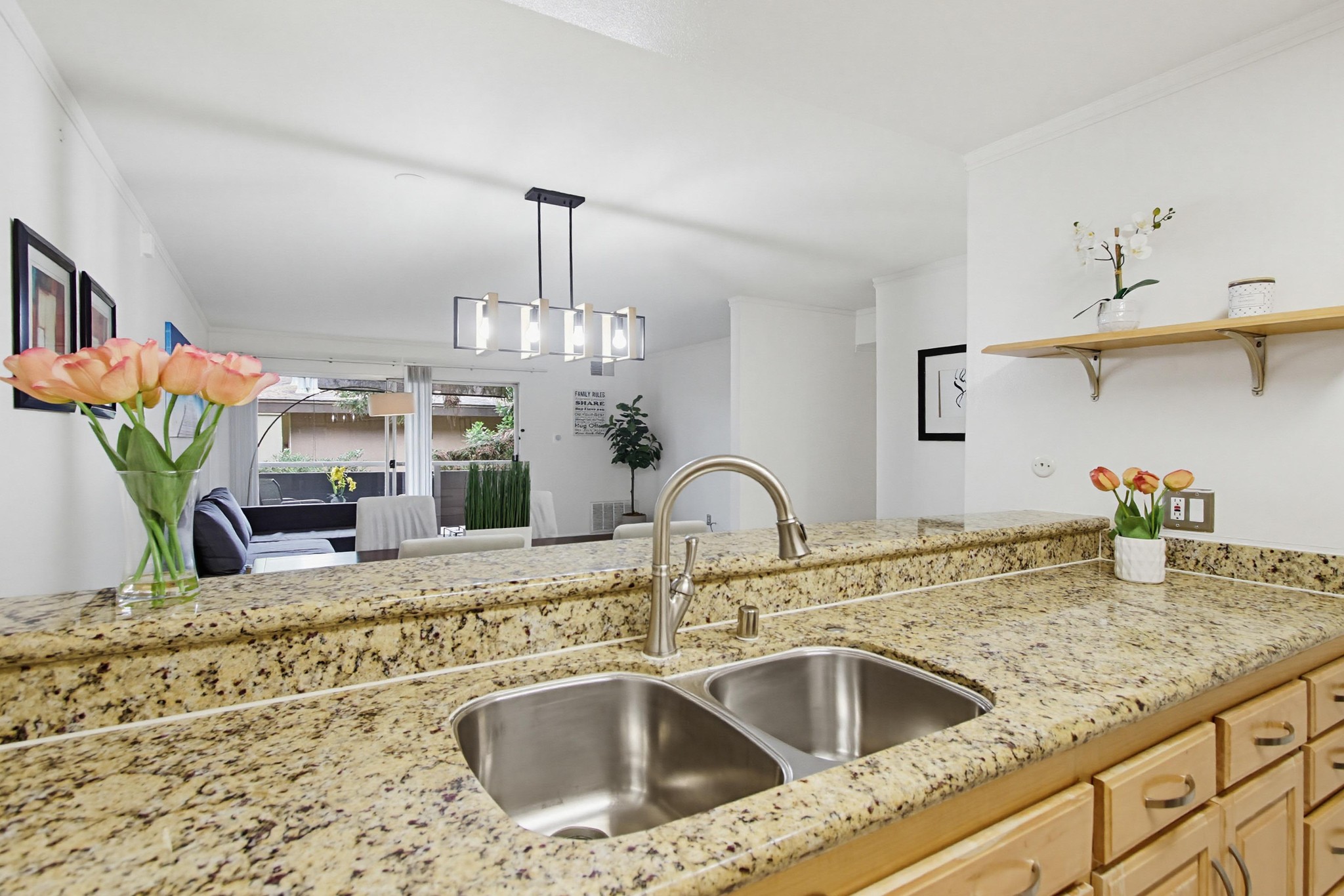 Virtual tour photo 14 of 56 for 1621 Hotel Cir S Unit E231