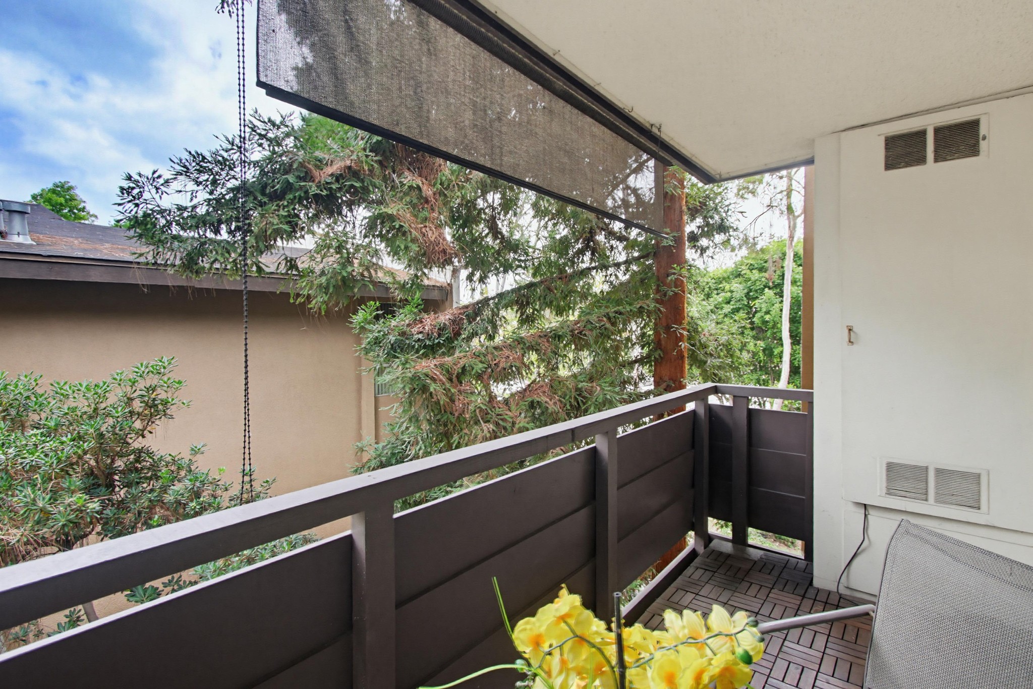 Virtual tour photo 18 of 56 for 1621 Hotel Cir S Unit E231