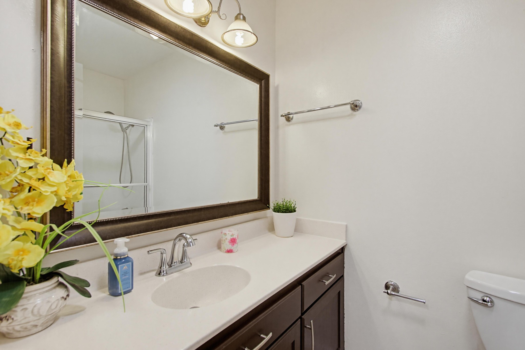 Virtual tour photo 29 of 56 for 1621 Hotel Cir S Unit E231