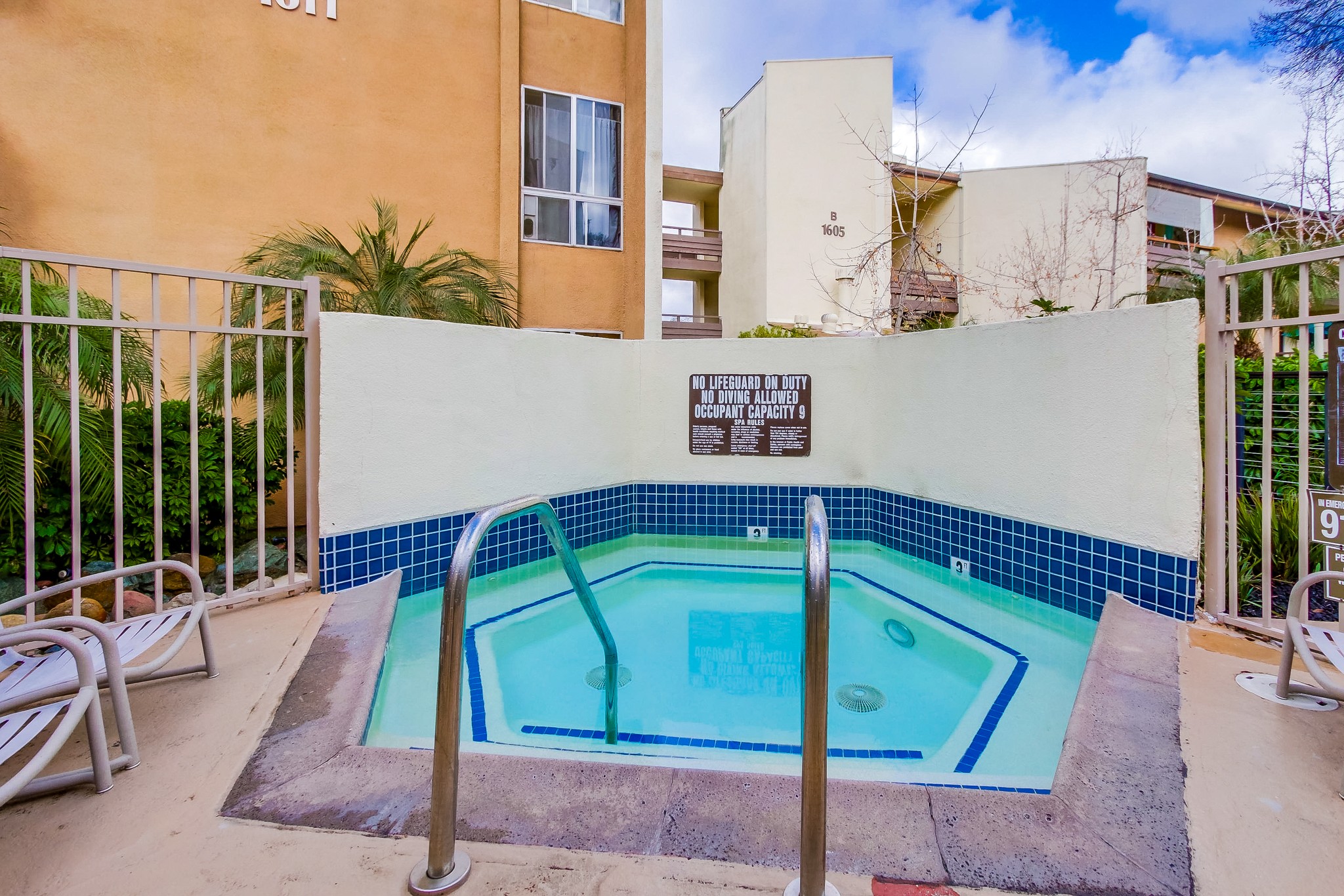 Virtual tour photo 53 of 56 for 1621 Hotel Cir S Unit E231