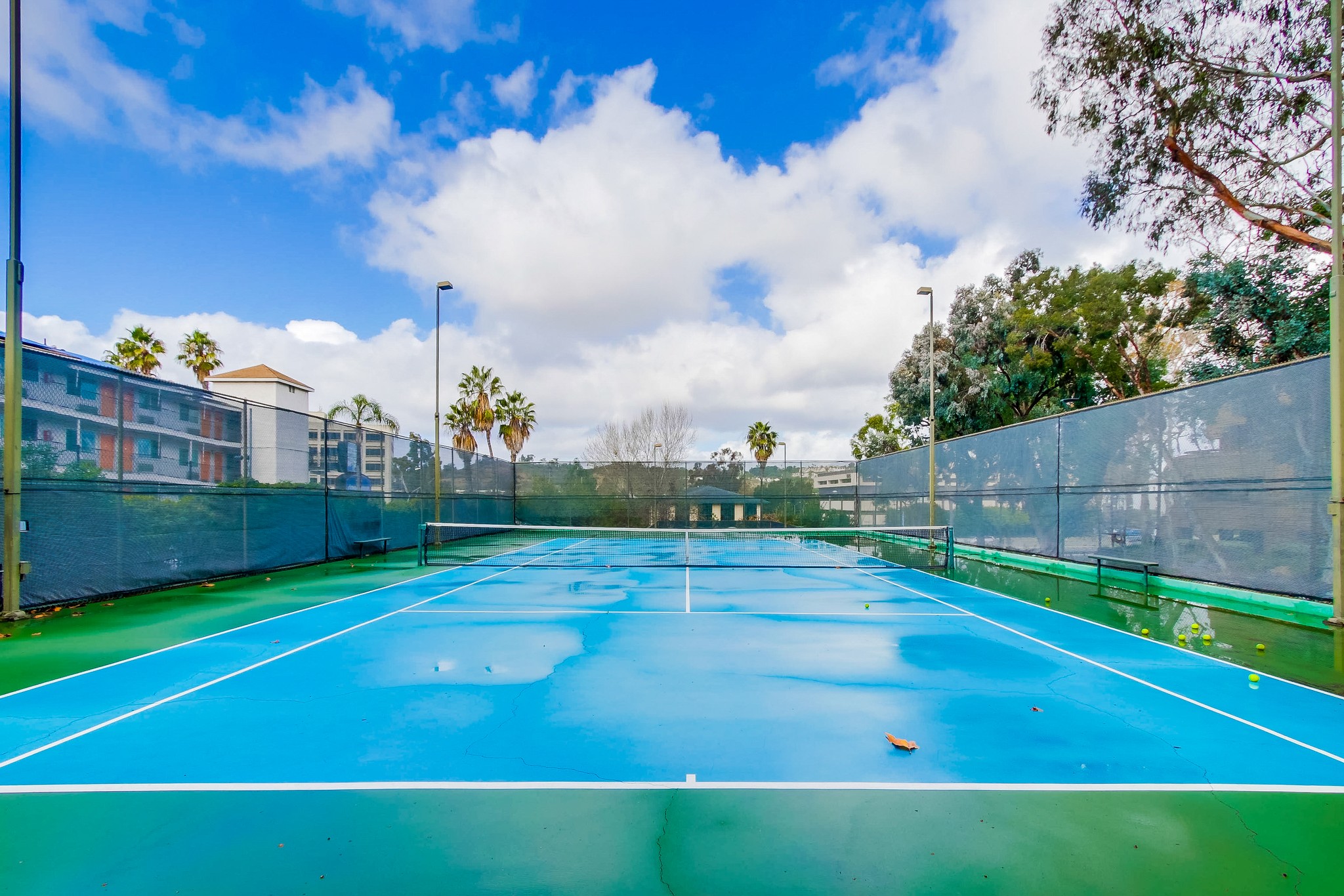 Virtual tour photo 54 of 56 for 1621 Hotel Cir S Unit E231